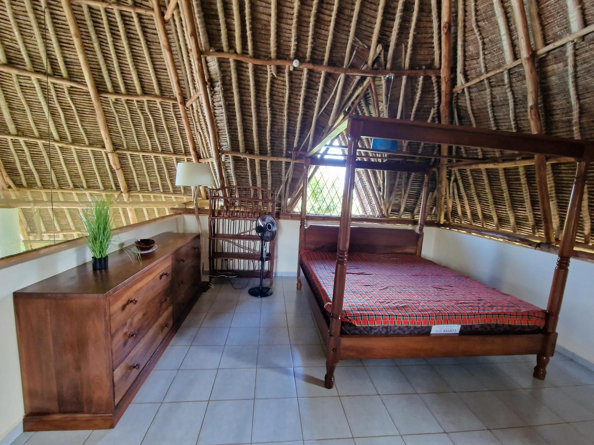 Paradiesische Villa Maisha Mazuri Mit Pool. Terrasse Und Personal Diani Beach Exterior foto